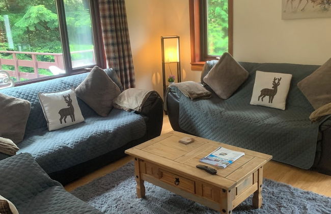 Captivating 5-bed Cottage With Private hot tub - Foto 17