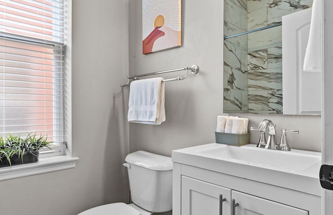 Mysteries on Lemp | JZ Vacation Rentals - Photo 21