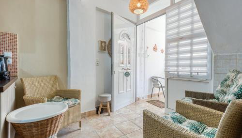 Jo's Guesthouse, Benitses - Foto 4