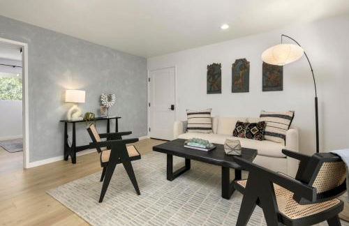 Sunny Getaway and 10 Min to SB - Photo 21