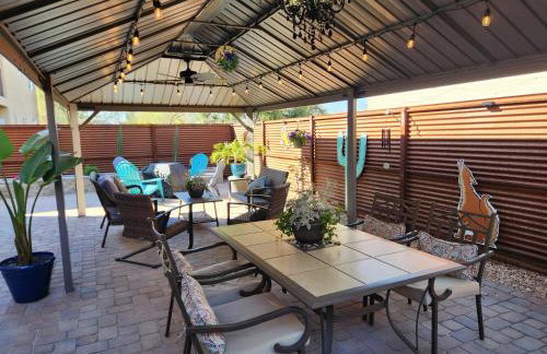 Charming 1-bed apt, cook-ready kitchen, laundry, 5-8 mins to U of A and Downtown - Foto 25
