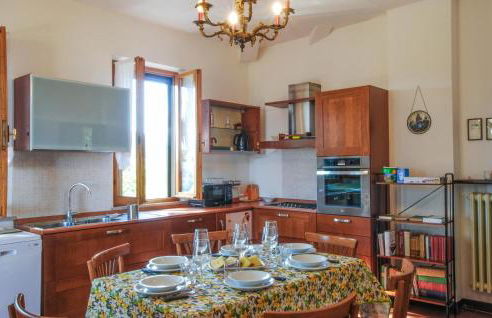 Cozy Home In Cappone Di Vallefoglia - Foto 25