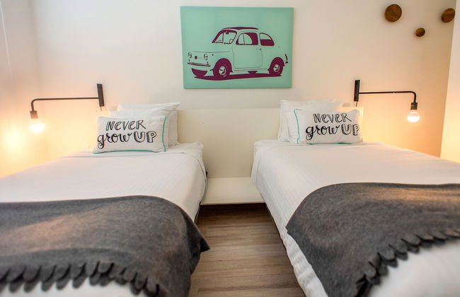 Beach Haus Key Biscayne - Photo 18