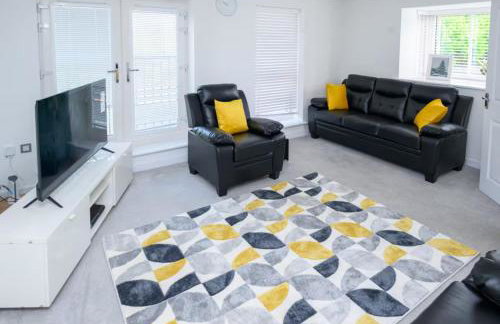 Cosy 5 Bedroom House With Parking - Foto 2