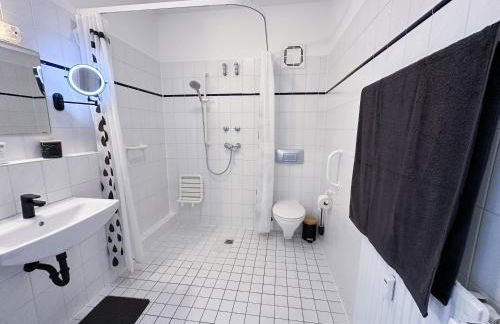 Stadtwald Langzeit-Apartment - Küche - Waschmaschine - S-Bahn direkt - Foto 43