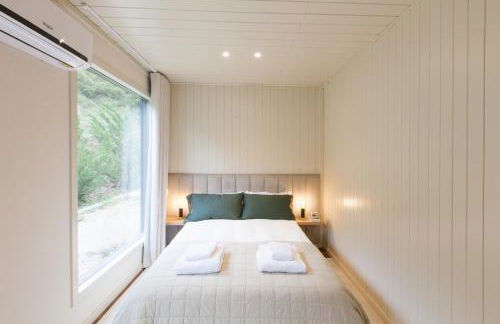 The Fox by LovelyStay - Photo 3