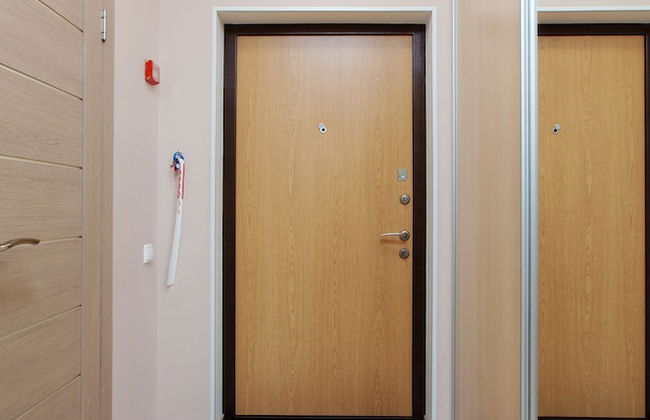 Tricolor Apartments - Photo 2