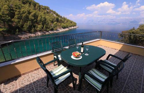 Robinson Bella - Foto 2