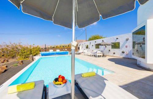 The View in T as With 4 Bedrooms and 4 Bathrooms - Foto 63