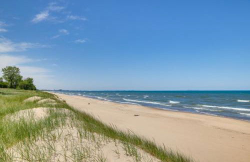 1 Mi to Indiana Dunes Natl Park Home with Patio! - Foto 2