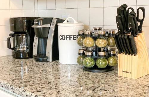 *Come home - 1 mile from Duke & Downtown Durham - Photo 14