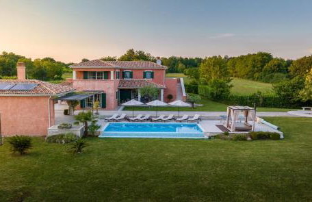 Villa Village by Villsy - with heated pool, spa, private tennis court, golf court, basketball court and playroom - Photo 58