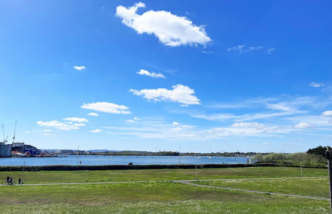 Zen Garden Cottage - Sleeps 2 - Patio & Parking - Foto 10