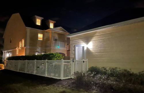 Private home 5 beds, 4.5 baths in Reunion Resort - Foto 2