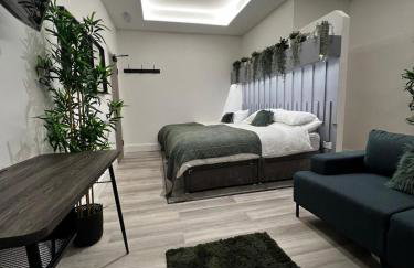 ResiLets - Mood Studio 4 - Town centre studio room with en-suite - Foto 12