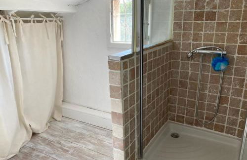 Maison ensoleillée au milieu des pins entre Marseille et Cassis - Foto 18