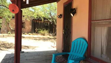 1900s Miner's cabin behind Tombstone Brewery - Foto 3