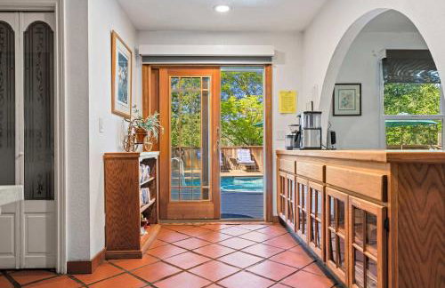 Lovely Tudor Home With Pool & Spa Near Russian River - Foto 8