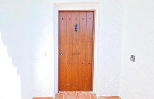 tarifa especial, sin aglomeraciones en piscina y playa, cerca de Puerto Banús - Foto 33