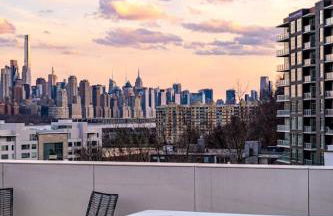 4BR Townhome with NYC Views - Foto 29