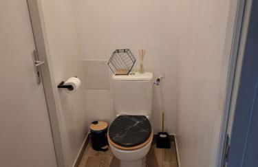 Suite deluxe avec jacuzzi et jardin à 2 min de la plage - Foto 5