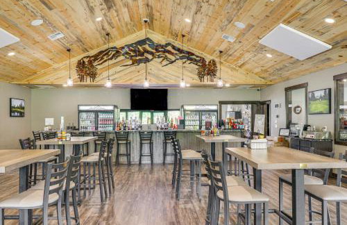 Deck and Mtn Views Libby Home on Golf Course! - Foto 34