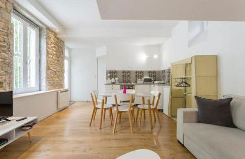 Calm in the city center of Lyon - Foto 5