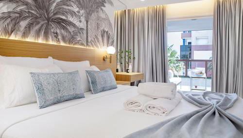 TMS Andorra Luxury ApartHotel, Las Americas, Pool&Beach - Photo 2