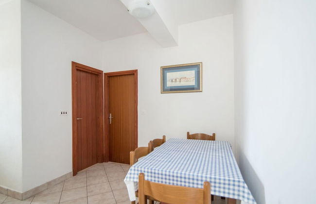 Apartments Neva- Two Bedroom Apartment With Balcony - Foto 10