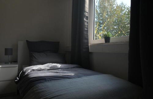 KS Stays Apartments - 2 Schlafzimmer mit 4 Einzelbetten in Bielefeld - Foto 8