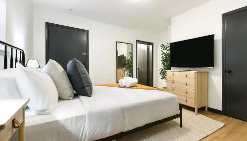 HostWise Stays - Pet Friendly Butler St Apt, Ground Floor with Private Entrance - Foto 2