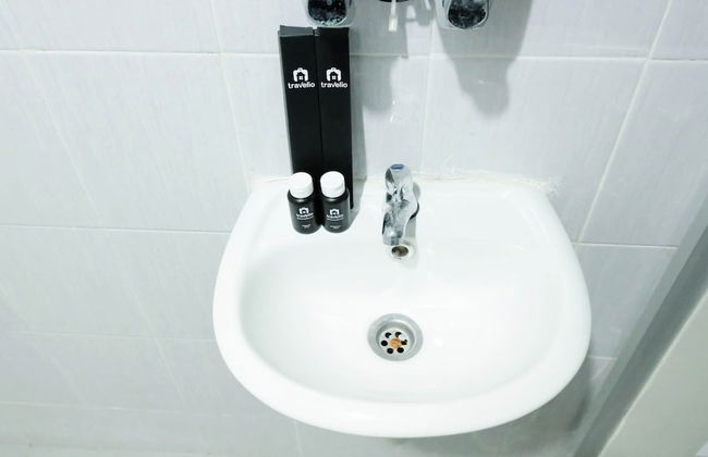 Best Deal and Spacious 2BR at Dian Regency Apartment - Foto 22