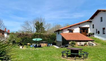 Bidegurutzeta landetxea - Foto 2, Garden