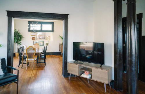 The Manor At East Village - Photo 7