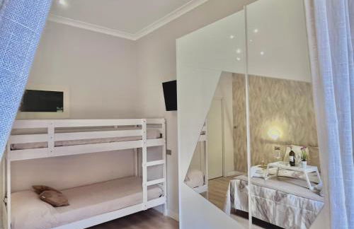 Mazzocchi House welcome wine - Photo 33