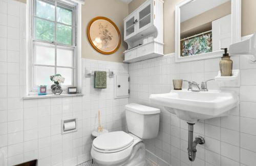 Newly Renovated in Historic Neighborhood Near DTW - Foto 23