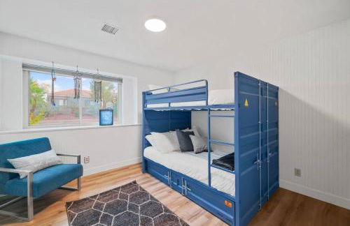 vegas saltwater, a luxury pool villa with 5BR, Spa, wet deck on a half acre lot - Foto 27