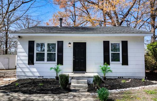 Updated Jamestown Home - 5 Mi to HPU! - Foto 25