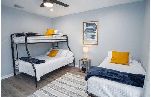 Adorable 4BR 2BA Close to Riverwalk and Downtown - Foto 38