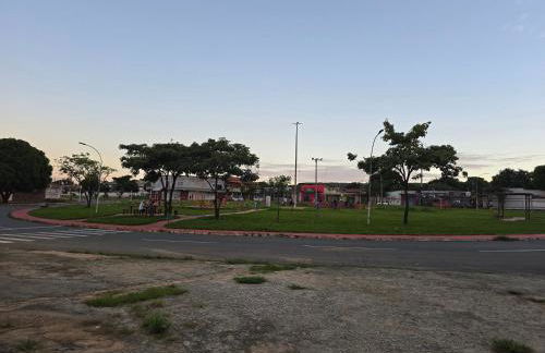 Flat completo a 5 minutos apé de mercado, farmácia - Foto 5