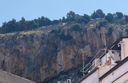 La vista al di sopra dei tetti - Foto 8