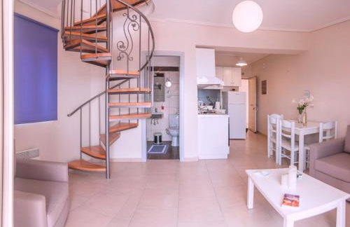 Thea Hotel - Studios & Suites - Photo 22