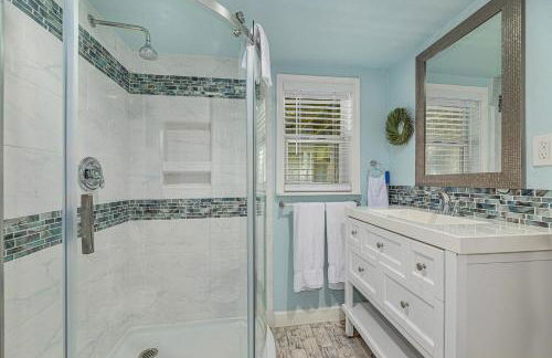 Captain Dan's Beach House - Photo 19