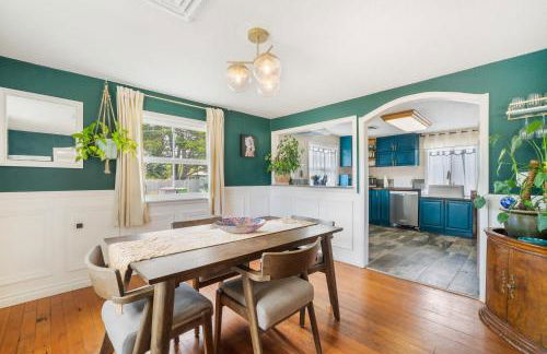 Charming Family-Friendly 2 Bedroom 1 Bathroom Retreat Near Astoria & Beach - Foto 13
