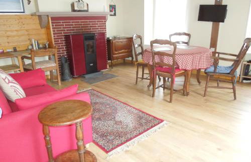 Chez Pauline, Gavray. House with secure parking, Wi-Fi & garage. - Foto 6