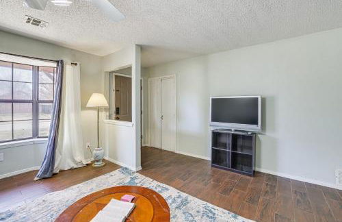 Rogers Vacation Home with Yard 5 Mi to Bentonville - Foto 5