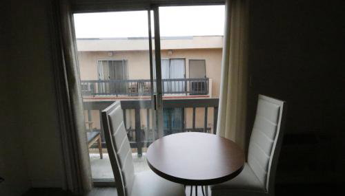 Affordable 1 Queed bed Apartment in Beverly Hills - Foto 5