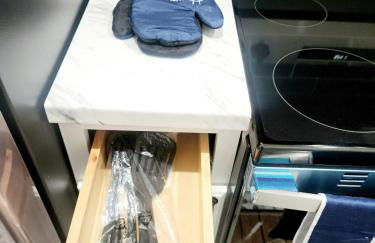 Cozy 2BR in Newark for Families, Work & Long Stays - Photo 21