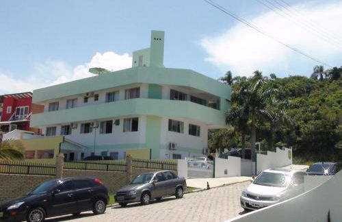 PRAIA DE 4 ILHAS Apartamento 2 Quartos 50M da Praia Com Vista - Photo 30