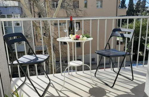 L&S Superior Apartment with Balcony near Old Town and Bačvice Beach - Photo 20